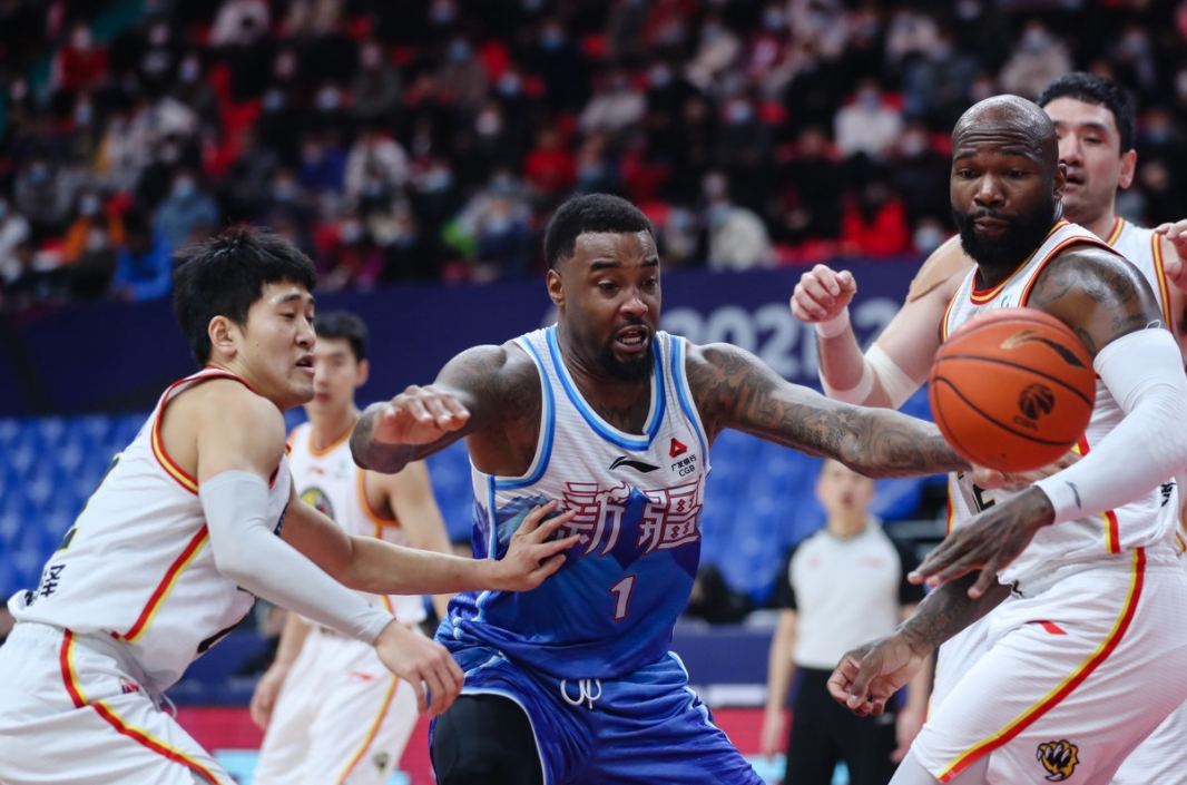 包含多特蒙德发布备战花絮，冲刺阶段扳平良机，CBA季后赛任务艰巨，赛季目标并未改变的词条-开云官网